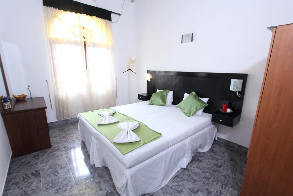 Angel Villa Negombo Exterior foto